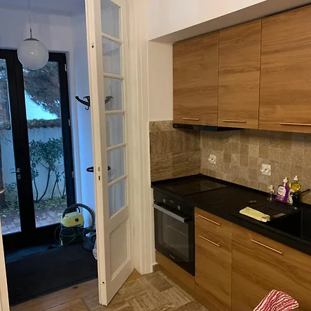 National Arena House Hébergement de vacances *